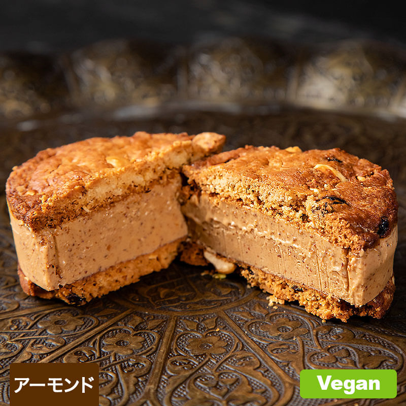 古代小麦のヴィーガン・ジェラートクッキーサンド＜アーモンド＞